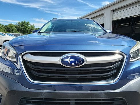Used 2020 Subaru Outback Limited AWD/4WD image 11