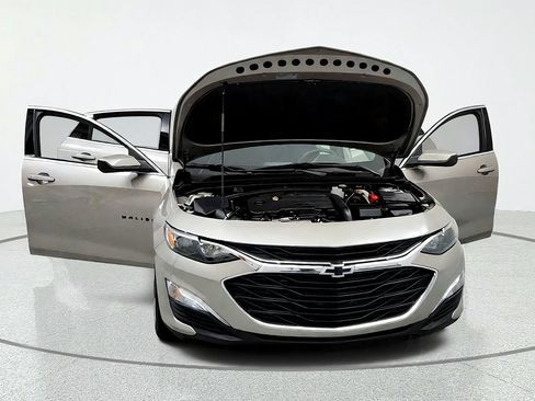 Used 2023 Chevrolet Malibu RS FWD image 15