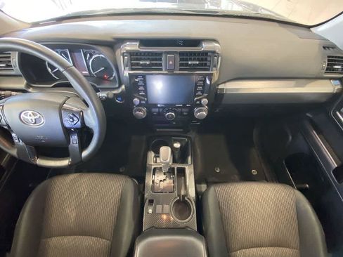 Used 2024 Toyota 4Runner TRD Off-Road AWD/4WD image 23