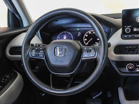 Used 2023 Honda HR-V LX image 15