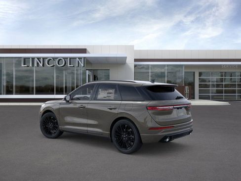 New 2026 Lincoln Corsair Reserve w/ Jet Appearance Package image 4