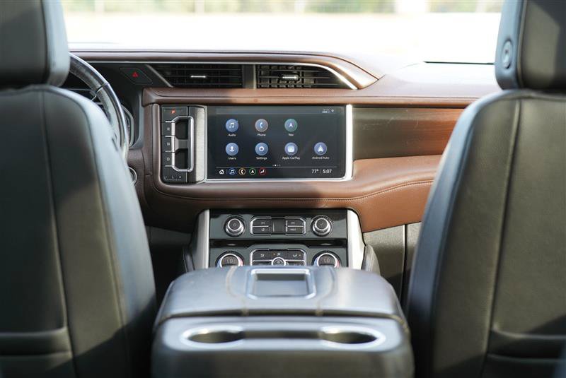 Used 2021 GMC Yukon Denali w/ Denali Premium Package AWD/4WD image 72