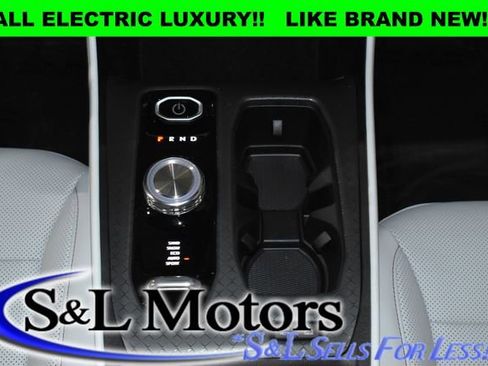 Used 2025 Jeep Wagoneer S Limited image 17