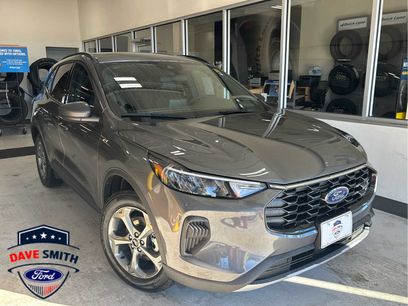 New 2025 Ford Escape ST-Line w/ Cold Weather Package