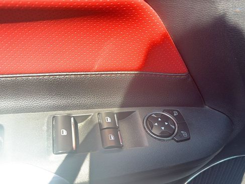 Used 2017 Ford Mustang GT Premium w/ GT Performance Package RWD image 37