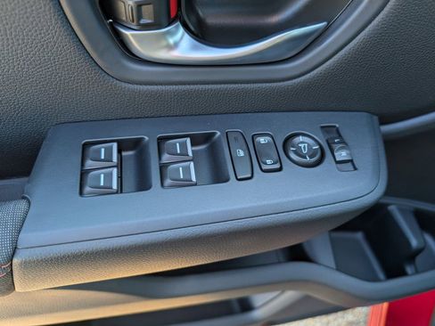 New 2026 Honda Pilot Sport image 9