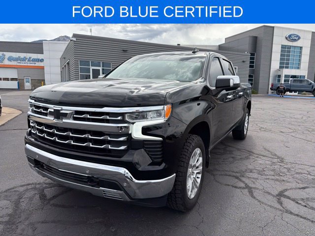 Used 2022 Chevrolet Silverado 1500 LTZ w/ LTZ Premium Package AWD/4WD image 16