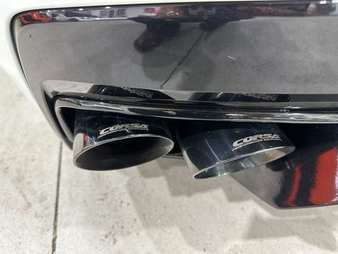 Used 2021 Chevrolet Corvette Stingray Preferred Conv w/ Z51 Performance Package RWD image 22