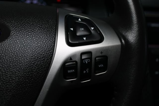 Used 2013 Ford Taurus SEL FWD image 20