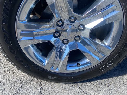 Used 2018 Chevrolet Silverado 1500 Custom w/ Custom Convenience Package image 10