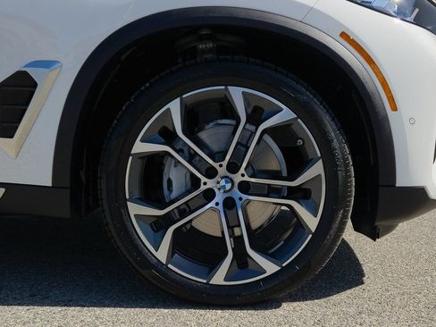 Used 2025 BMW X5 sDrive40i w/ Parking Assistance Package image 7
