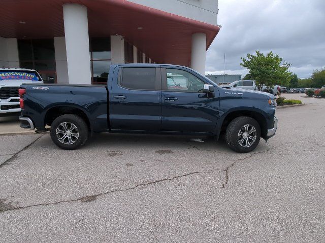 Used 2020 Chevrolet Silverado 1500 LT w/ All-Star Edition AWD/4WD image 32