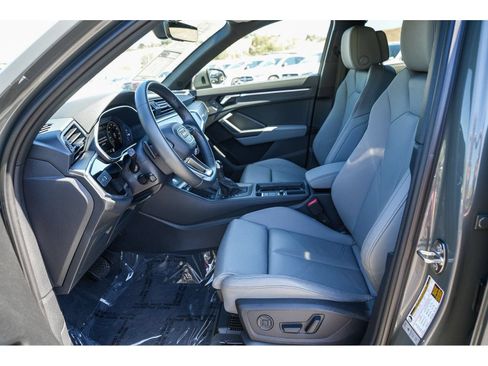 Used 2024 Audi Q3 2.0T Premium Plus w/ Premium Plus Package AWD/4WD image 17