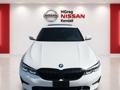 Used 2021 BMW 330e w/ Convenience Package RWD image 5