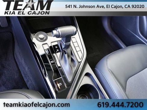 Certified 2024 Kia Niro EX FWD image 31
