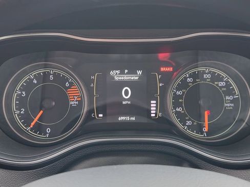Certified 2019 Jeep Cherokee Latitude w/ Popular Appearance Group AWD/4WD image 16