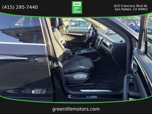 Used 2016 Porsche Macan S AWD/4WD image 17