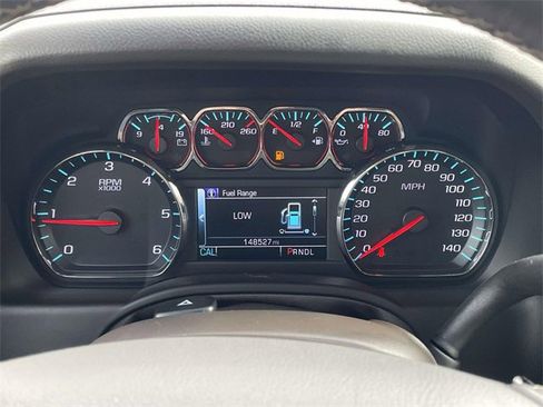 Used 2019 GMC Yukon XL SLT image 15