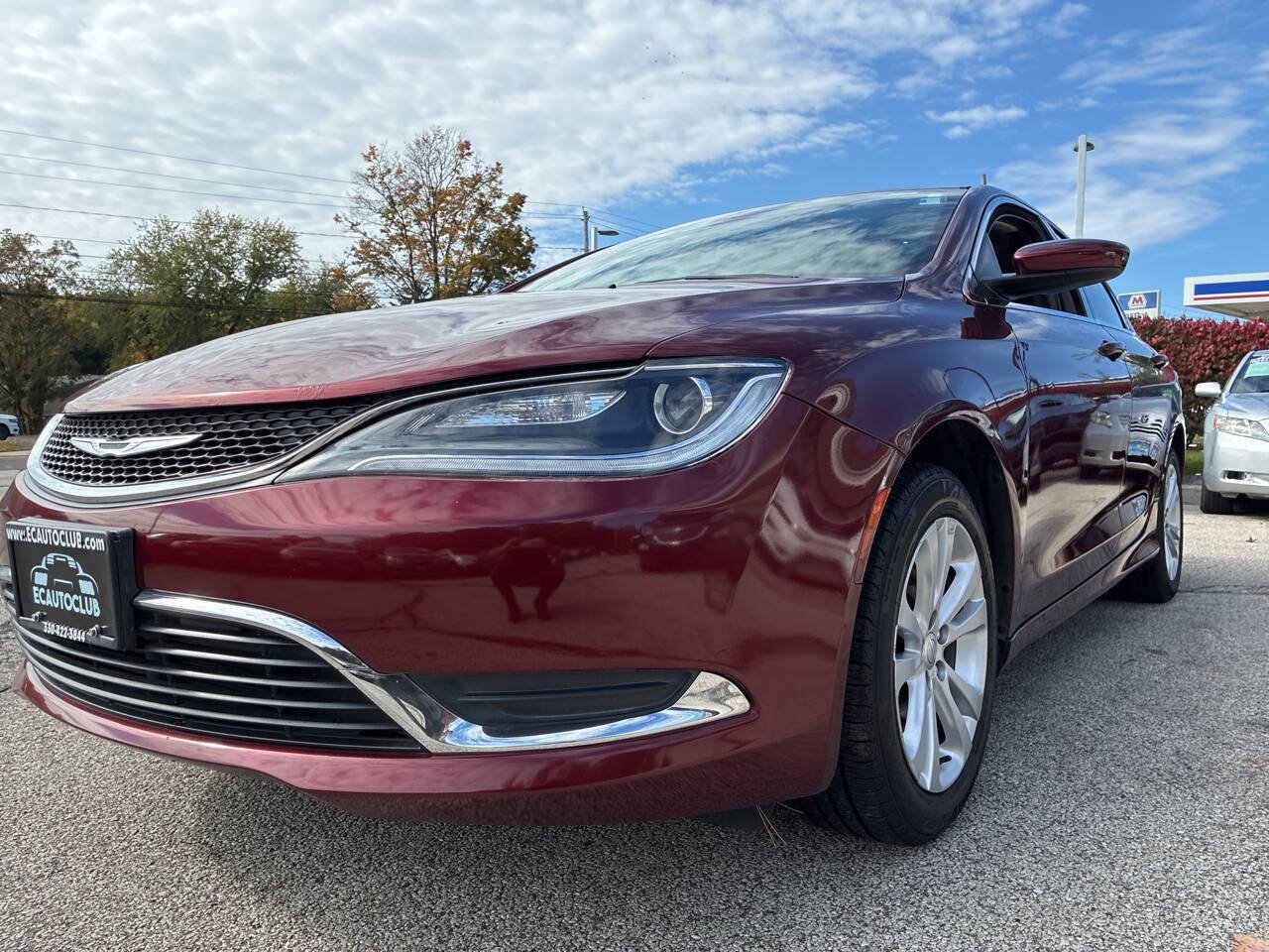 Used 2015 Chrysler 200 Limited FWD image 24
