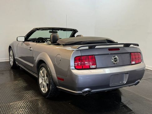 Used 2006 Ford Mustang GT Premium RWD image 4