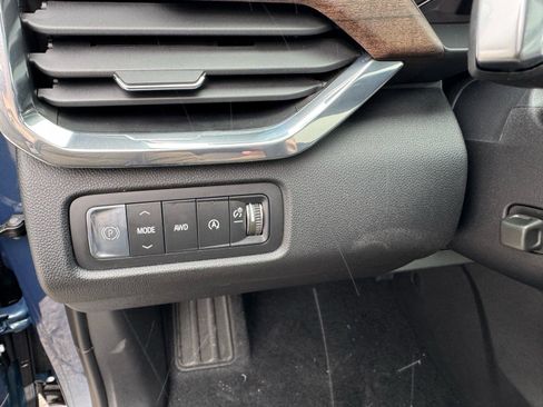 New 2026 GMC Acadia Denali Ultimate image 18