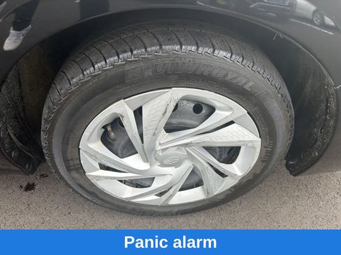 Used 2024 Subaru Impreza 2.0i AWD/4WD image 23