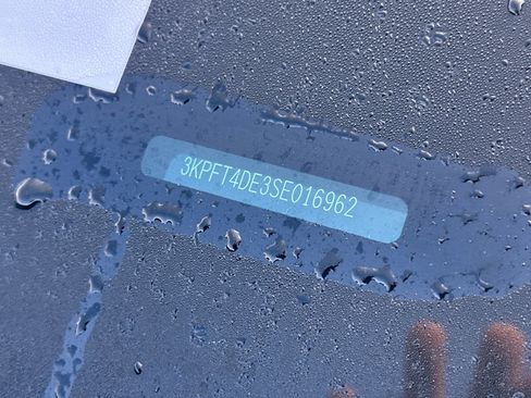 Used 2025 Kia K4 LXS FWD image 3