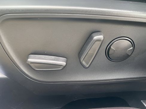 Certified 2023 Ford Escape ST-Line w/ Tech Pack #1 image 9