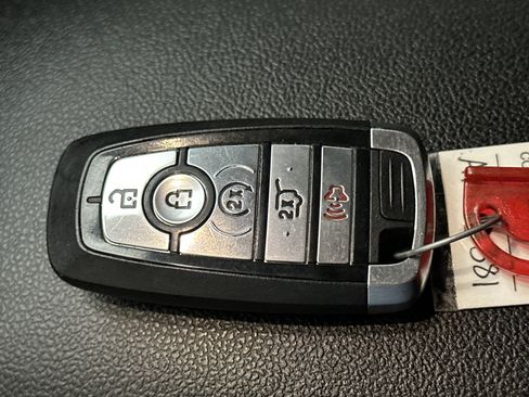 Used 2024 Ford Escape ST-Line w/ Tech Pack #1 AWD/4WD image 41