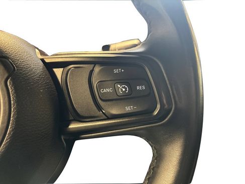 Used 2018 Jeep Wrangler Unlimited Sport S AWD/4WD image 34