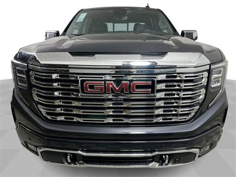 New 2026 GMC Sierra 1500 Denali image 3