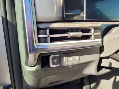 New 2026 Hyundai Santa Fe Limited image 13