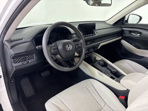 Used 2024 Honda Accord LX image 15