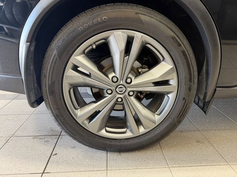 Used 2019 Nissan Murano Platinum image 10