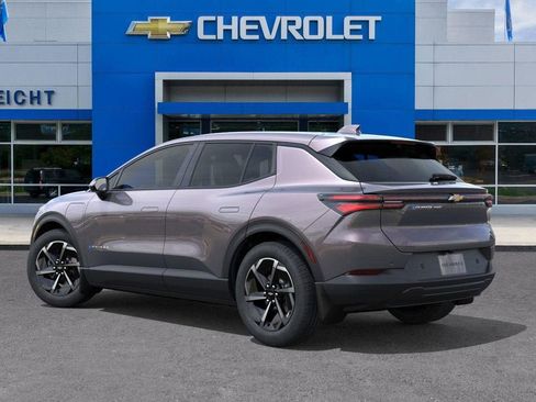 New 2026 Chevrolet Equinox EV LT image 3