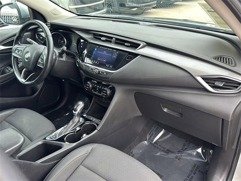 Used 2023 Buick Encore GX Select image 25
