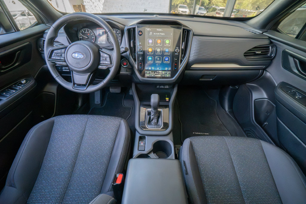 Certified 2025 Subaru Forester Premium AWD/4WD image 19