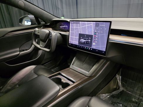 Used 2021 Tesla Model S Long Range image 34