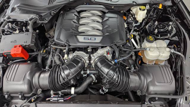 Used 2024 Ford Mustang GT Premium RWD image 28