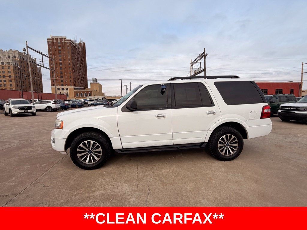 Used 2016 Ford Expedition XLT w/ Equipment Group 202A RWD image 2