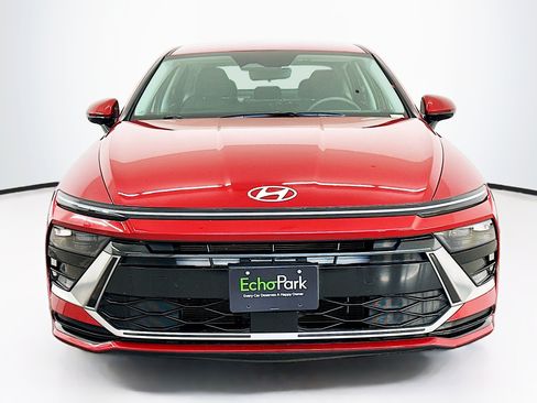 Used 2024 Hyundai Sonata SEL FWD image 2