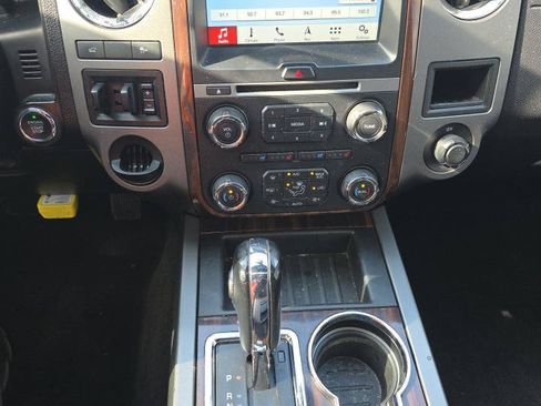 Used 2016 Ford Expedition Platinum RWD image 13