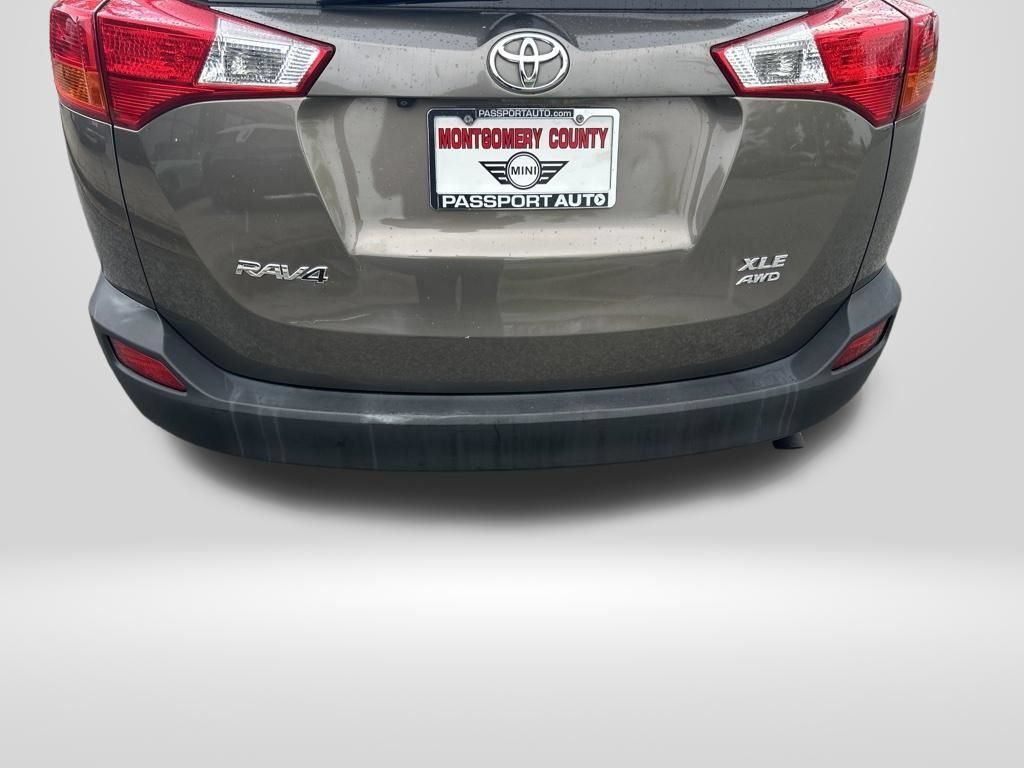 Used 2013 Toyota RAV4 XLE AWD/4WD image 12