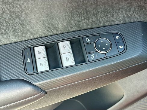 New 2026 Mitsubishi Outlander ES FWD image 18