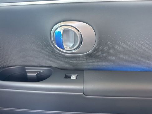 New 2026 Hyundai Ioniq 9 Calligraphy image 37