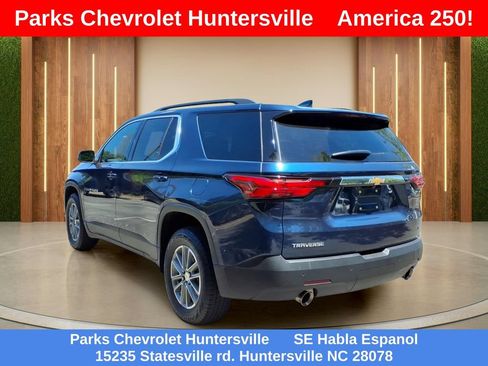 Certified 2022 Chevrolet Traverse LT FWD image 30