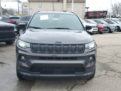 Used 2022 Jeep Compass Altitude image 2