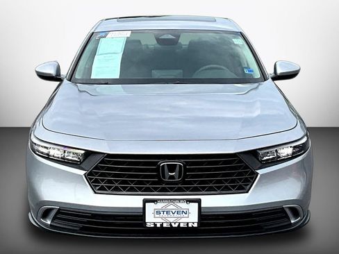 Certified 2023 Honda Accord EX image 2