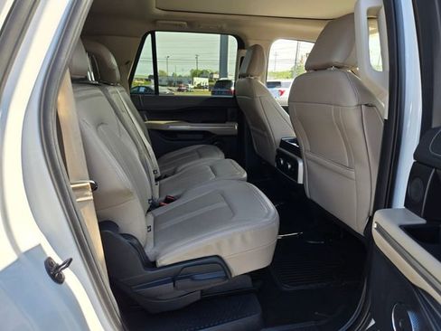 Used 2024 Ford Expedition Max Limited AWD/4WD image 17