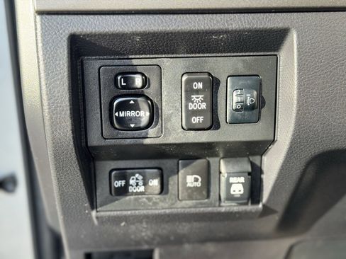 Used 2021 Toyota Tundra SR5 image 20